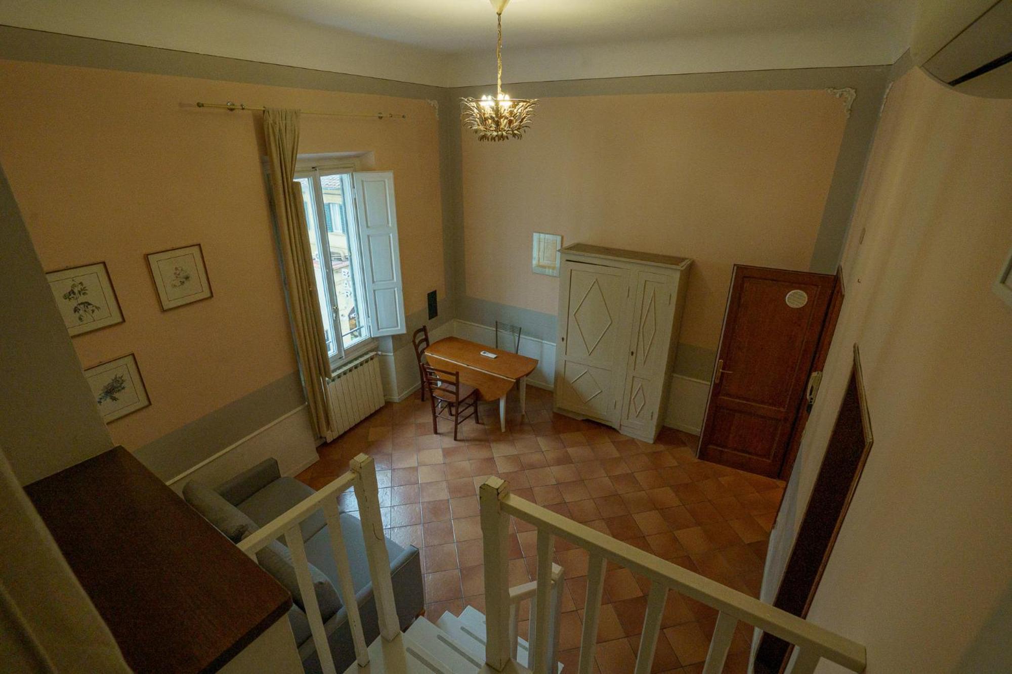 Tranquil Suite Near Museums And Train Station Флоренция Екстериор снимка