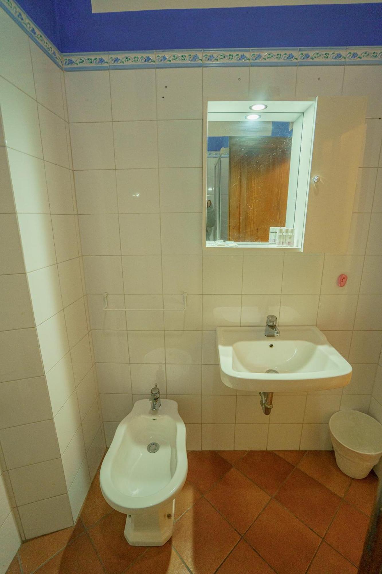 Tranquil Suite Near Museums And Train Station Флоренция Екстериор снимка