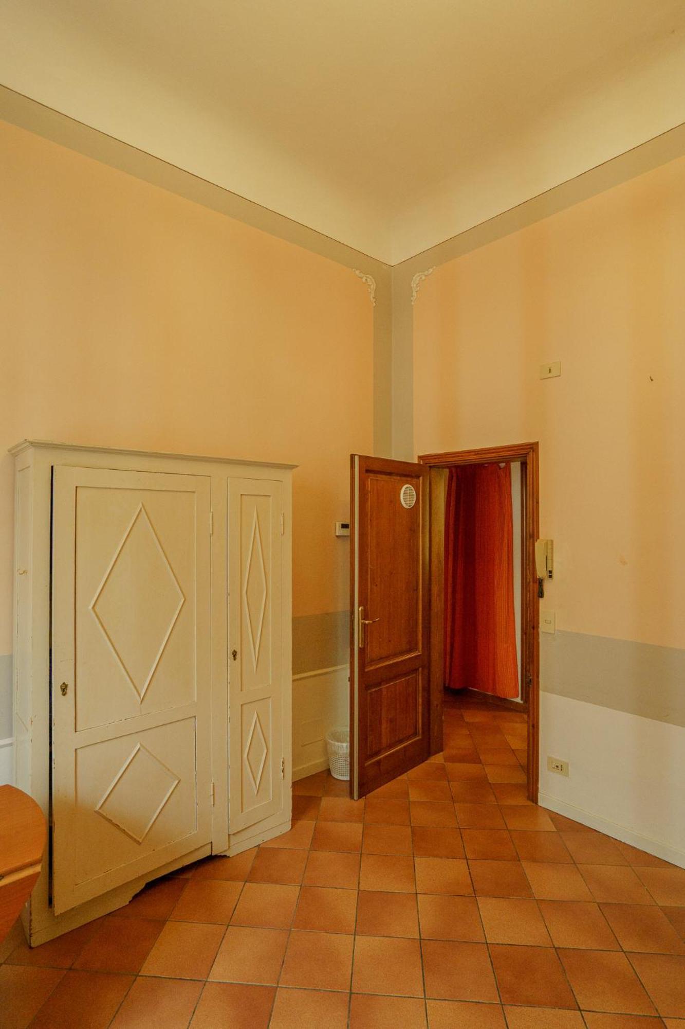 Tranquil Suite Near Museums And Train Station Флоренция Екстериор снимка